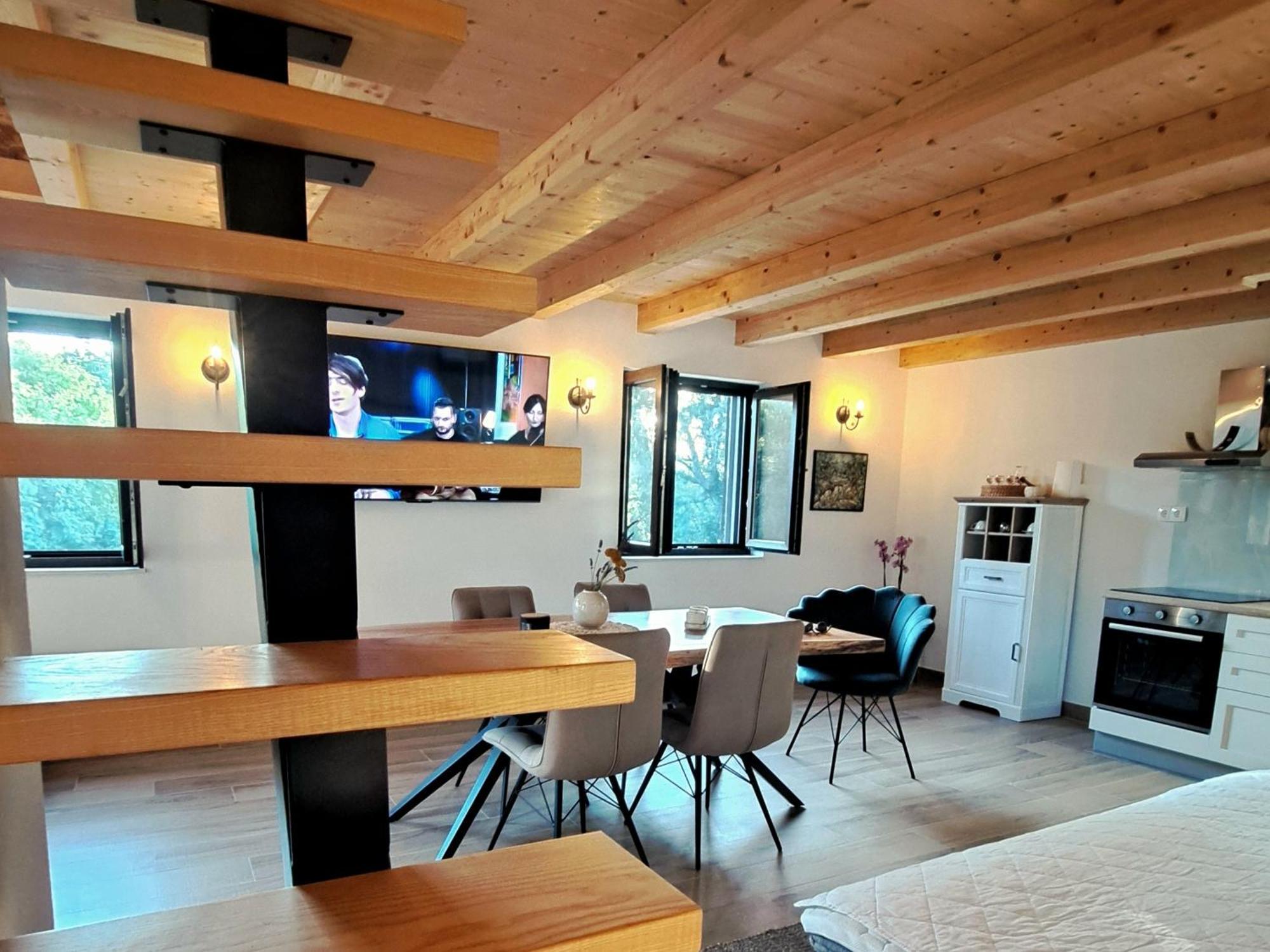 Relaxing Dalmatian House In Village Ljubitovica ภายนอก รูปภาพ